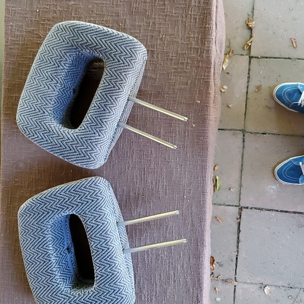 Vintage Honda C-RV Detachable Headrests (2). 1997. Purple/Teal/Grey/Black